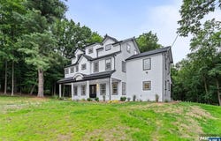286 Squaw Brook Road, North Haledon, NJ 07508