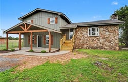 601 E Warren Road, Blair, OK 73526