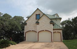20704 E Lakeshore DR, Spicewood, TX 78669