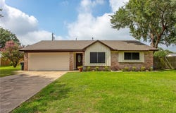 2400 Barak Lane, Bryan, TX 77802