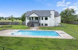 9002 E 87th St S, Derby, KS 67037