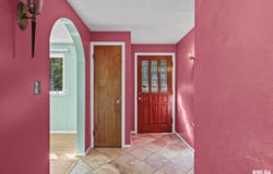 34 APPLE Lane, Petersburg, IL 62675