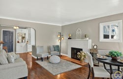 811 SW Randolph AVE, Topeka, KS 66606