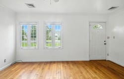 703 Irving Street, Farmville, VA 23901