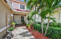6210 Adriatic Way, West Palm Beach, FL 33413