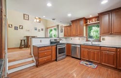 528 Brian Dean Dr, Glen Gardner Boro, NJ 08826-3534