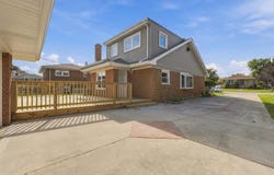 10029 Kedvale Avenue, Oak Lawn, IL 60453