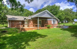 34297 E County Road 1517 Road, Paoli, OK 73074