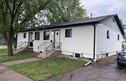 704 W Bailey St, Sioux Falls, SD 57104