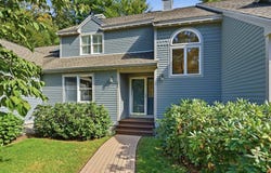 4 Deergrass Ln, Acton, MA 01720