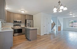 9485 S FAIRWAY VIEW Dr, Sandy, UT 84070