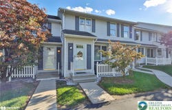 6 Lawnherst Court, Easton, PA 18045