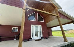 1402 Main St, Wakefield, NE 68784
