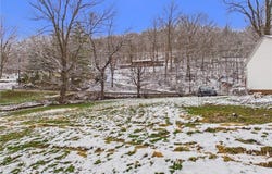 5301 Doc Bailey Road, Charleston, WV 25313