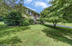 28 Dymond Hollow Road, Falls, PA 18615