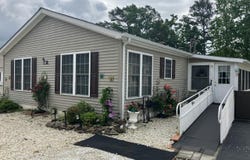 19 Fernwood Lane, Mays Landing, NJ 08330