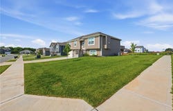 700 Summer Dawn Circle, Belton, MO 64012