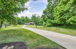 7454 Euclid Chardon Road, Kirtland, OH 44094
