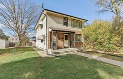 5323 N 27th St, Milwaukee, WI 53209