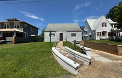 453 High St, Grantsville, WV 26147
