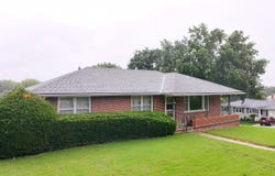 3601 W Nickell Terrace, St Joseph, MO 64506