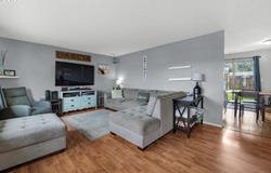 582 SW HARBOR PL, Warrenton, OR 97146