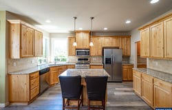 2381 Mountain River Dr, Lebanon, OR 97355