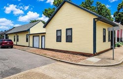 3031 ANNUNCIATION Street, New Orleans, LA 70115