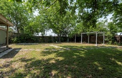 1203 Haynes ST, San Marcos, TX 78666