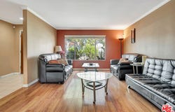 448 W 64th St, Inglewood, CA 90302