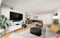 7949 Selma Ave, Los Angeles, CA 90046
