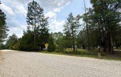 6016 Rd 382, Kiln, MS 39556