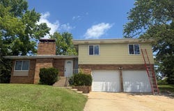 272 Vickie Lynn Lane, St Robert, MO 65584