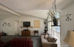 80 Rasmussen Ln., Junction City, CA 96048
