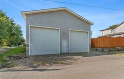 267 N 12th St, Connellsville, PA 15425