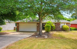 6474 Moonlight Lane Lane, Crestview, FL 32539