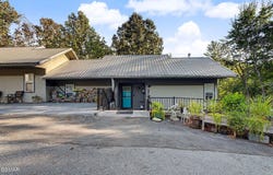 549 Johnson Lane, Gatlinburg, TN 37738