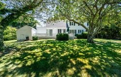 81 Beebe Acres Road, Falmouth, MA 02540