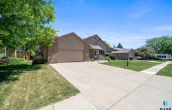 4300 S Florence Ave, Sioux Falls, SD 57103