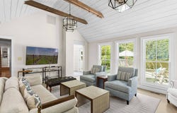 15 Halsey Avenue, Southampton, NY 11968