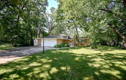 28W266 Hillview Avenue, West Chicago, IL 60185