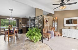 11910 Bubbling Well Road, Glenarm, IL 62536