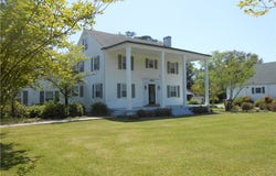604 S Main Street, Bladenboro, NC 28320