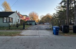 233 W Jackson St, Shelbyville, IN 46176