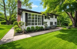 335 Lewis Avenue, Yorktown Heights, NY 10598