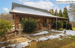3289 421 N Highway, Boone, NC 28607