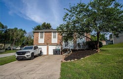 4800 NW Downing Street, Blue Springs, MO 64015