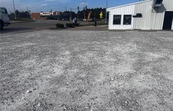 1324 W Saint Joseph Street, Perryville, MO 63775