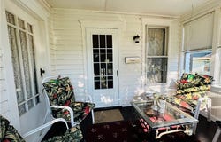 94 N Division Street, Auburn, NY 13021