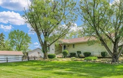 59 Vj Drive, Oakwood, IL 61858